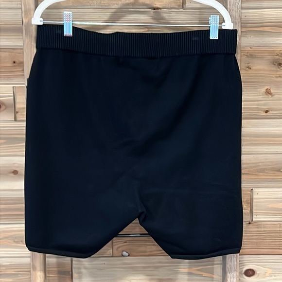 HENNING KNIT COMPRESSION SHORTS - Picture 4 of 6